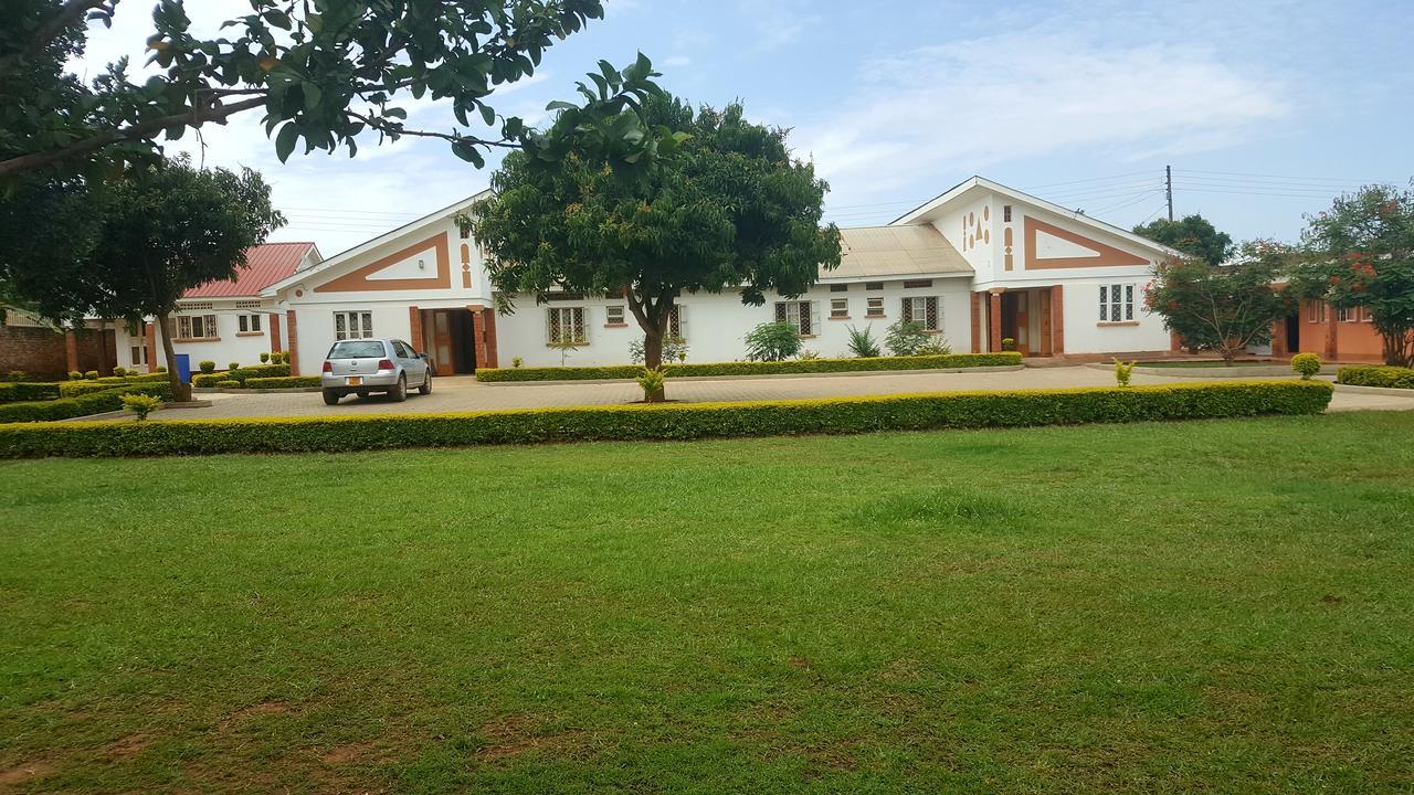 Lucia Villas Mbale Exteriör bild
